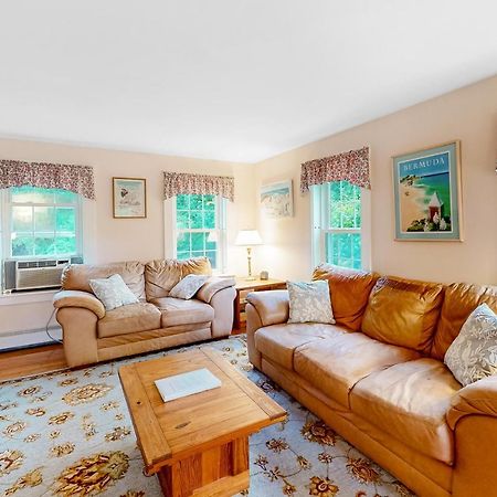 Villa Cape Me Away Gilford Esterno foto