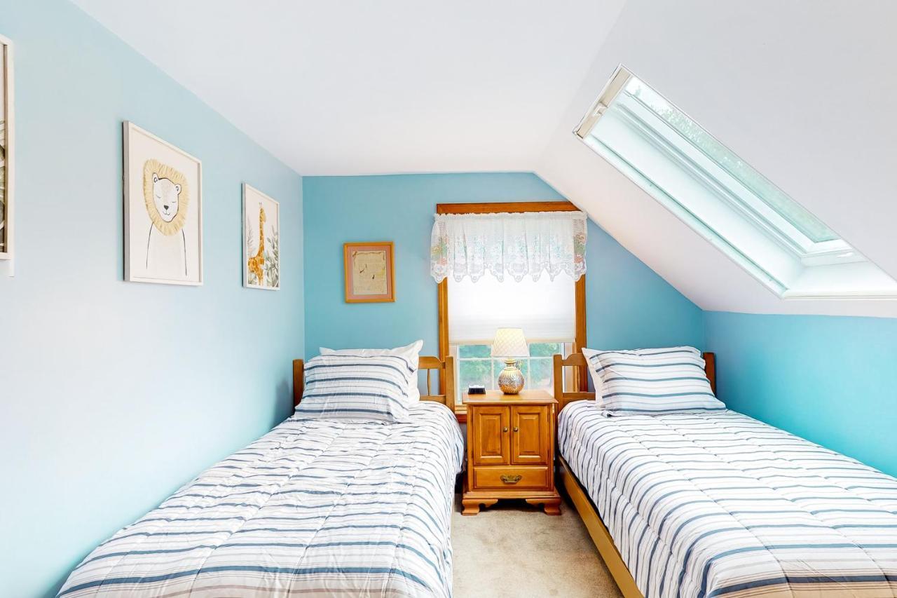 Villa Cape Me Away Gilford Esterno foto