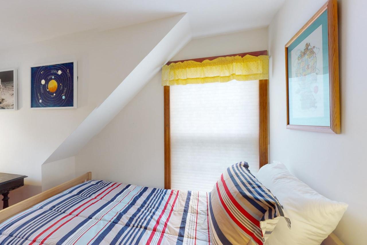 Villa Cape Me Away Gilford Esterno foto